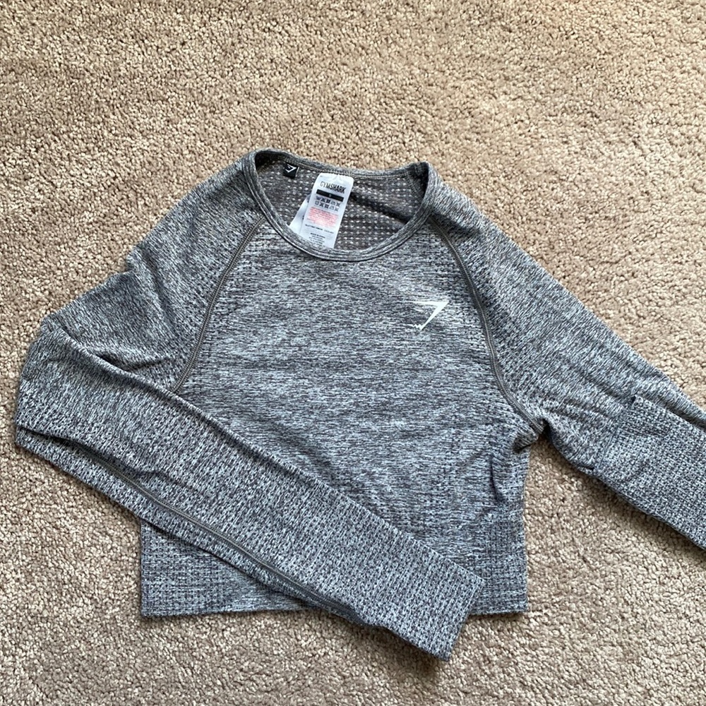 GYMSHARK crop top